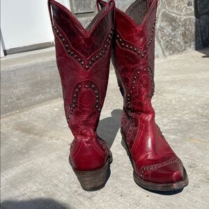 Idyllwind Miranda Lambert’s Red Western Leather Boots